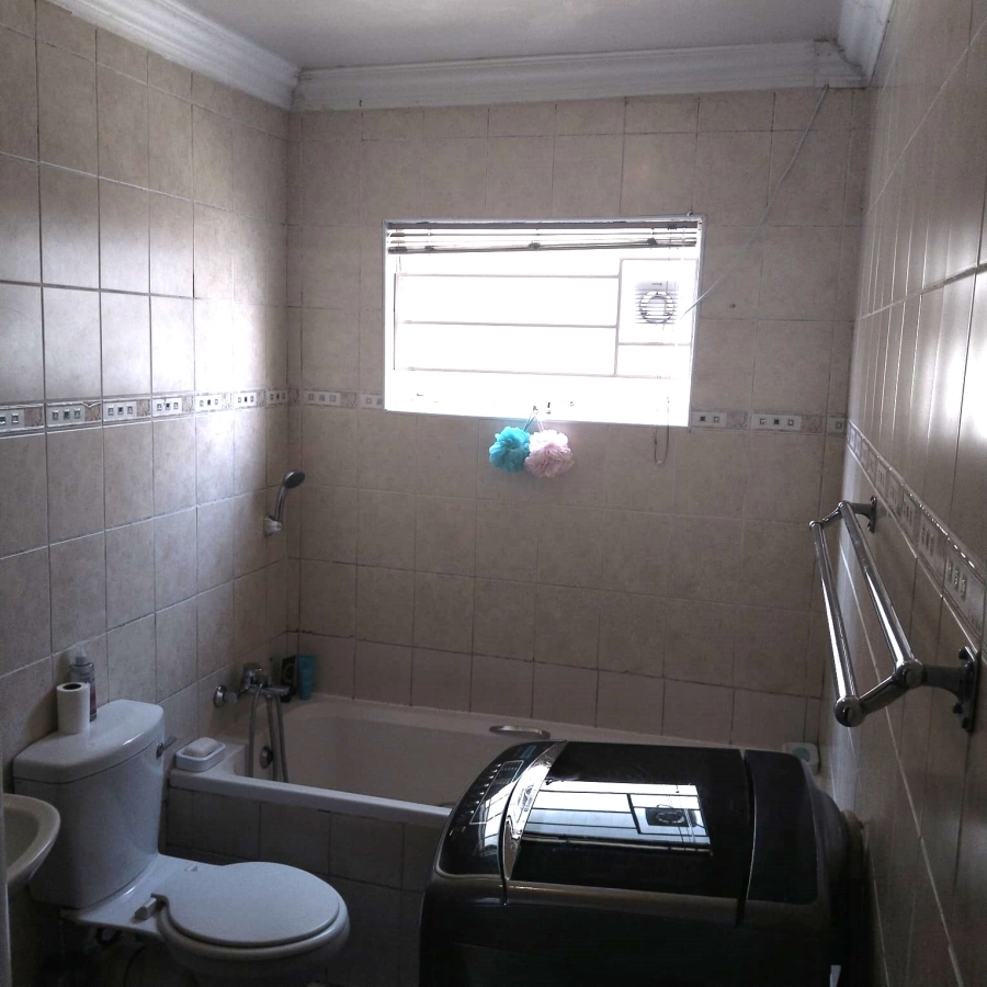 3 Bedroom Property for Sale in Florentia Gauteng