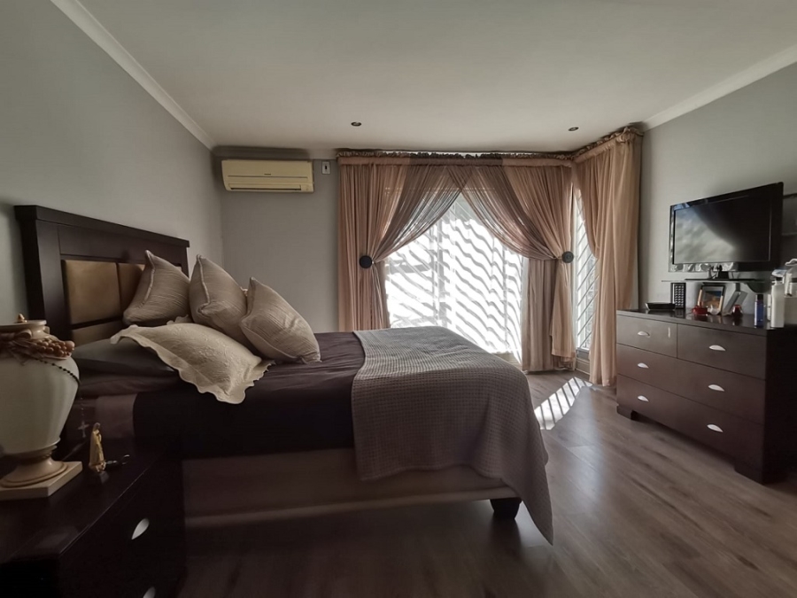 3 Bedroom Property for Sale in Bassonia Gauteng