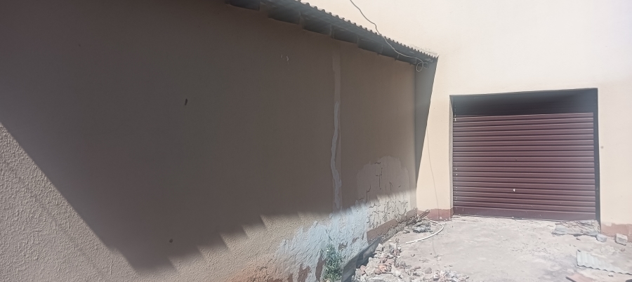 3 Bedroom Property for Sale in Vosloorus Gauteng