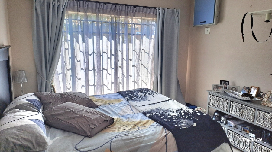 2 Bedroom Property for Sale in Montana Gauteng