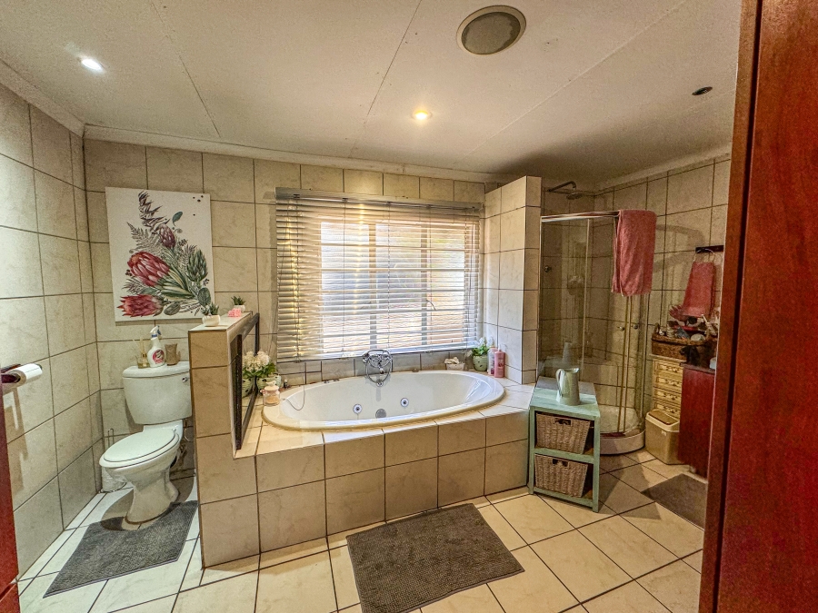 27 Bedroom Property for Sale in Rhenosterspruit Gauteng