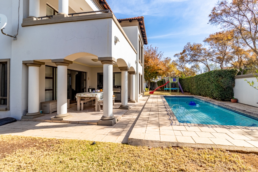 4 Bedroom Property for Sale in Six Fountains Residential Estate Gauteng