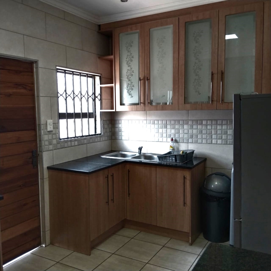 8 Bedroom Property for Sale in Verwoerdpark Gauteng