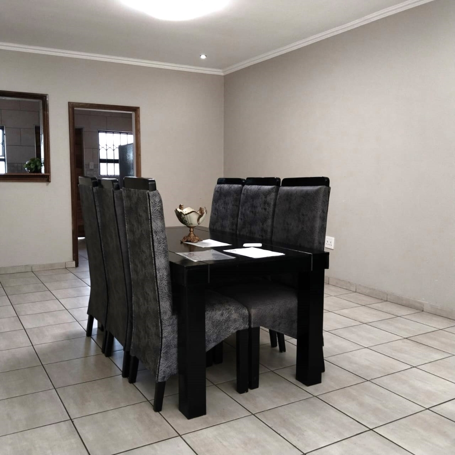 8 Bedroom Property for Sale in Verwoerdpark Gauteng