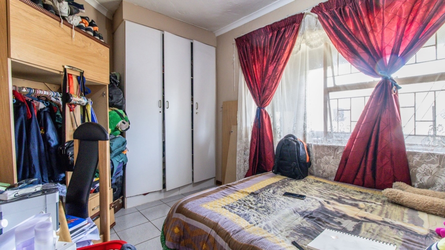 3 Bedroom Property for Sale in Glenanda Gauteng