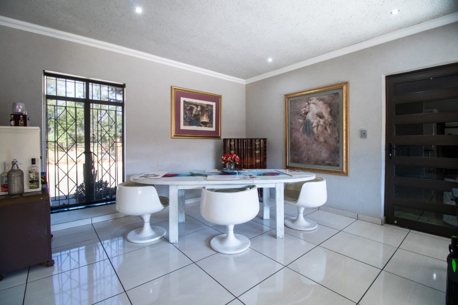 2 Bedroom Property for Sale in Birchleigh North Gauteng