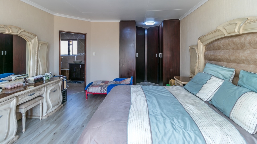 To Let 4 Bedroom Property for Rent in Carlswald Gauteng