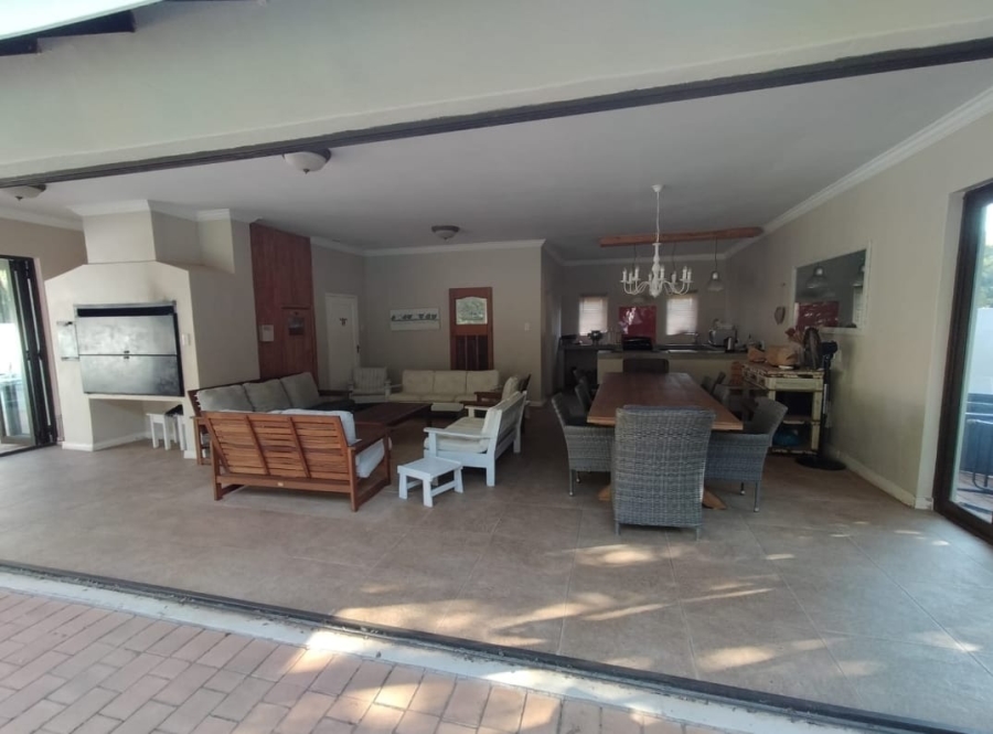 7 Bedroom Property for Sale in Wonderboom AH Gauteng