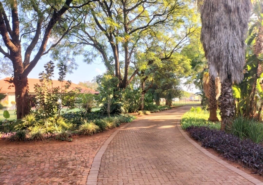 7 Bedroom Property for Sale in Wonderboom AH Gauteng