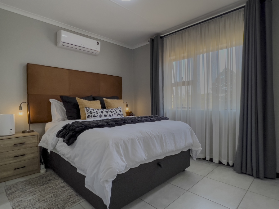 2 Bedroom Property for Sale in Goedeburg Gauteng