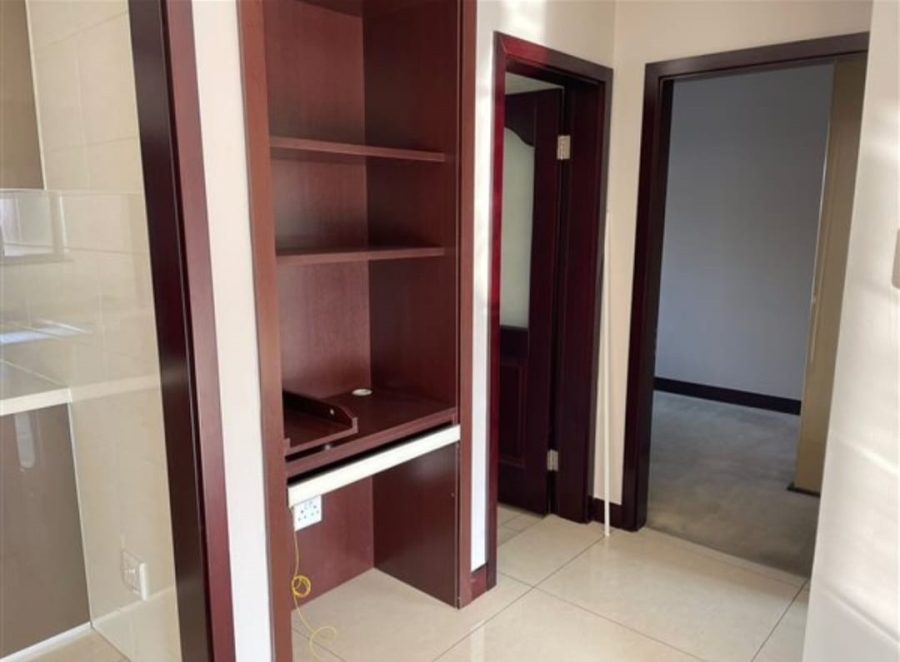 2 Bedroom Property for Sale in Fourways Gardens Gauteng