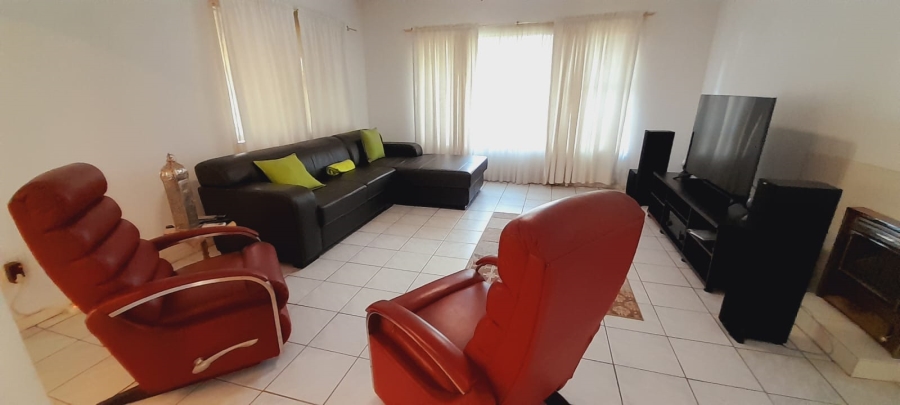 4 Bedroom Property for Sale in Magalieskruin Gauteng