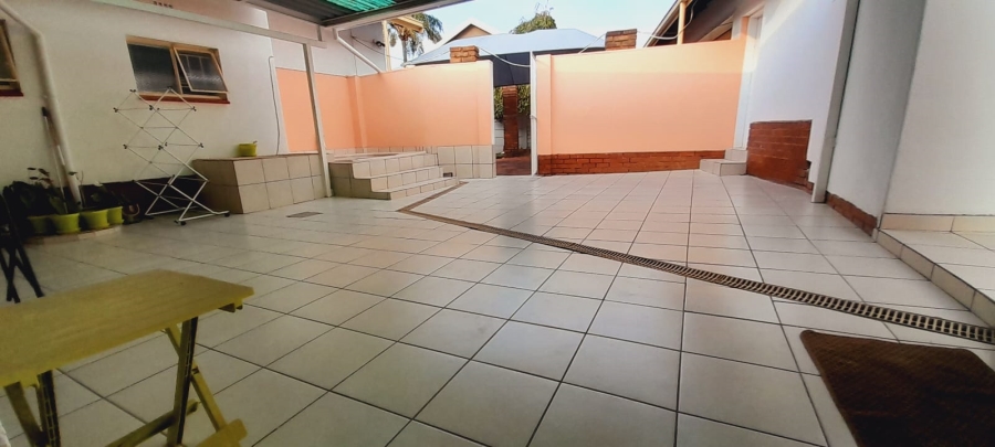 4 Bedroom Property for Sale in Magalieskruin Gauteng