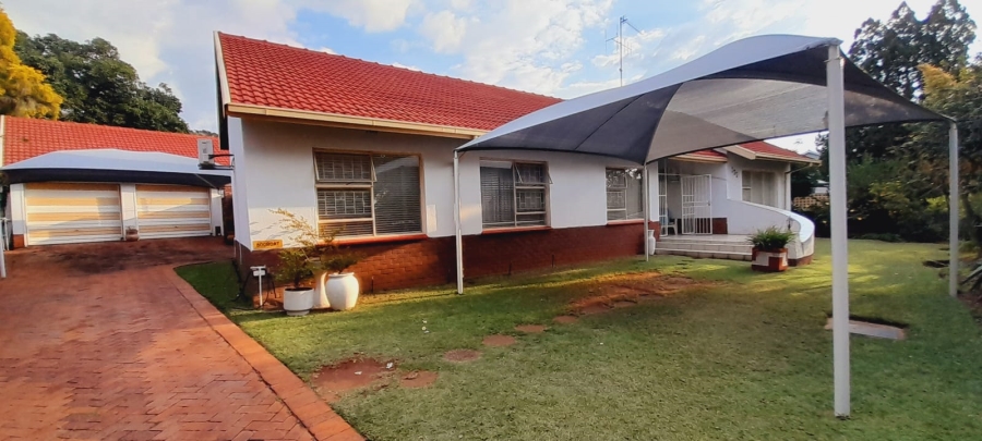 4 Bedroom Property for Sale in Magalieskruin Gauteng