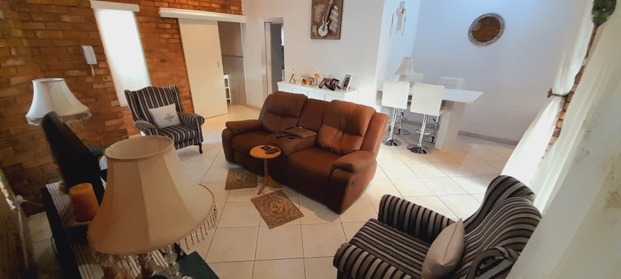 4 Bedroom Property for Sale in Magalieskruin Gauteng