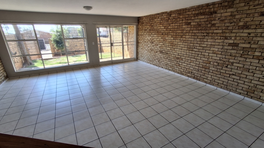 3 Bedroom Property for Sale in Wonderboom Gauteng