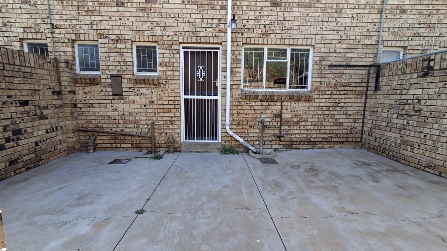 3 Bedroom Property for Sale in Wonderboom Gauteng