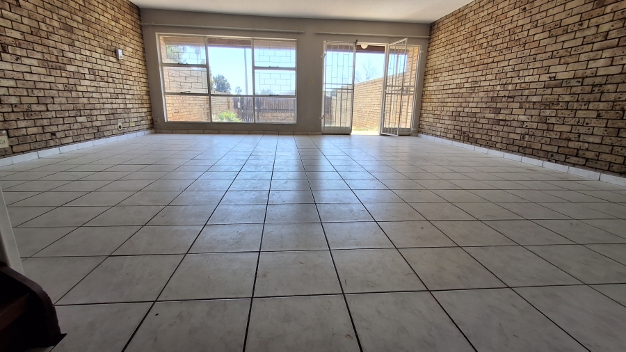 4 Bedroom Property for Sale in Wonderboom Gauteng