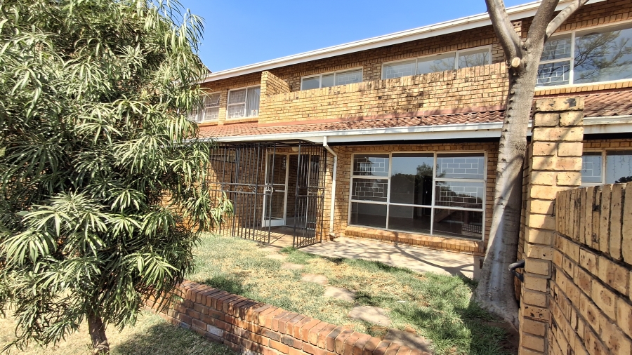 4 Bedroom Property for Sale in Wonderboom Gauteng