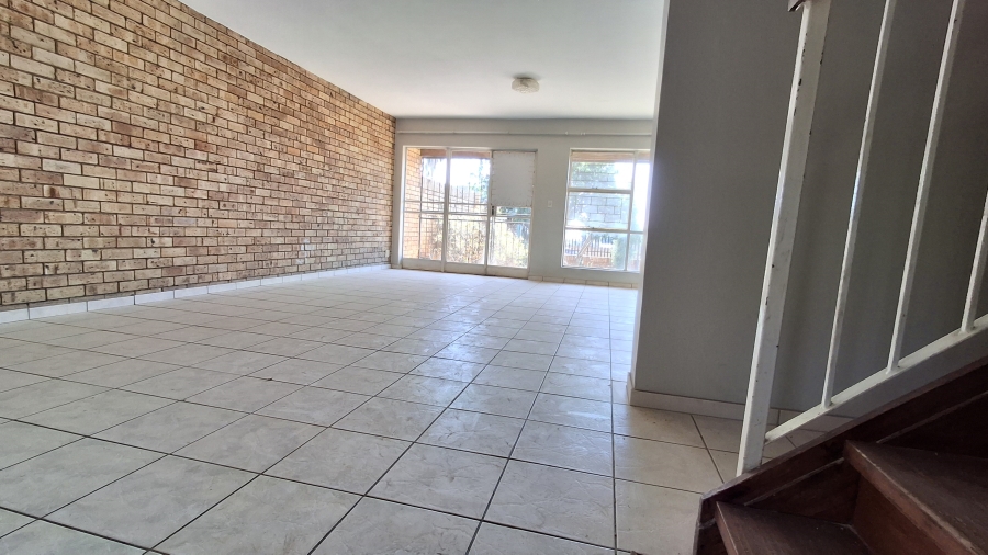 3 Bedroom Property for Sale in Wonderboom Gauteng