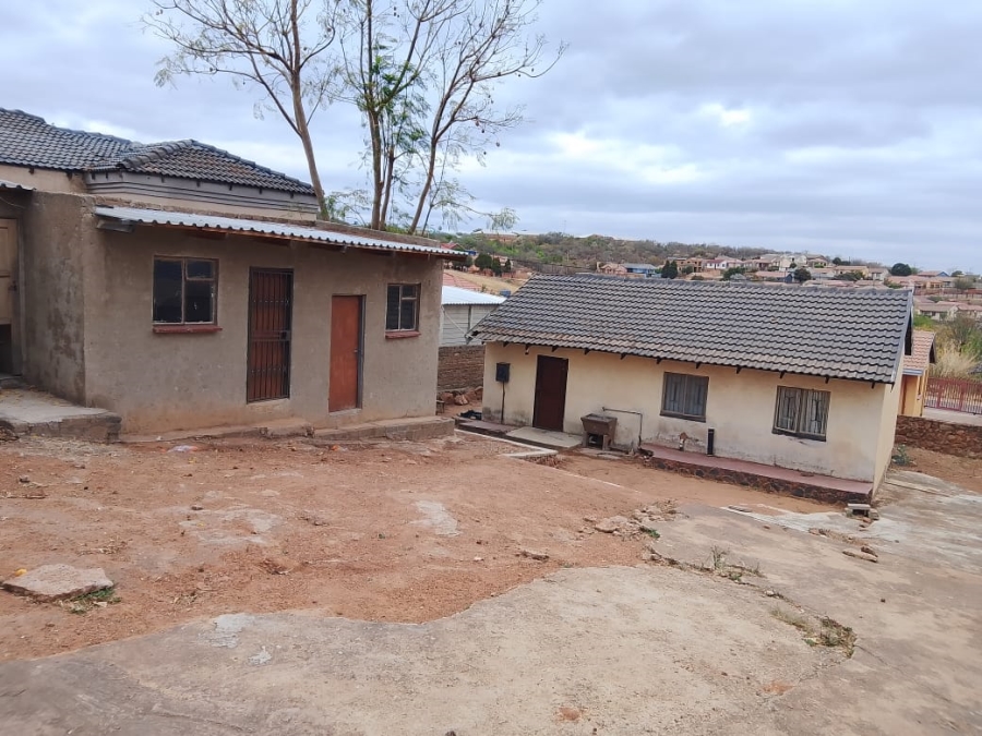 2 Bedroom Property for Sale in Danville Gauteng