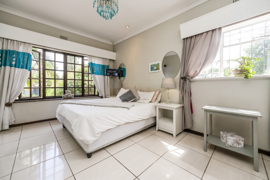 4 Bedroom Property for Sale in Aldarapark Gauteng