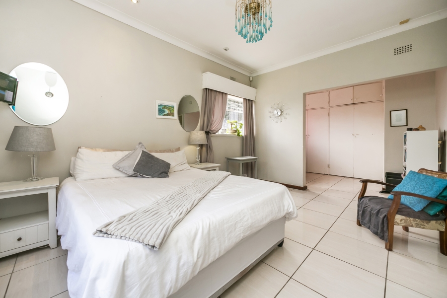 4 Bedroom Property for Sale in Aldarapark Gauteng