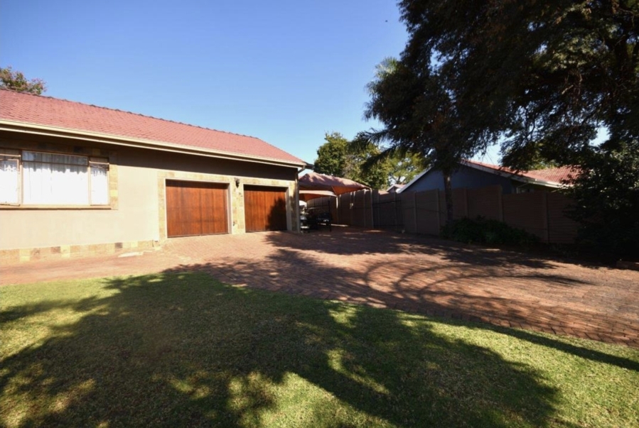 To Let 4 Bedroom Property for Rent in Wonderboom Gauteng