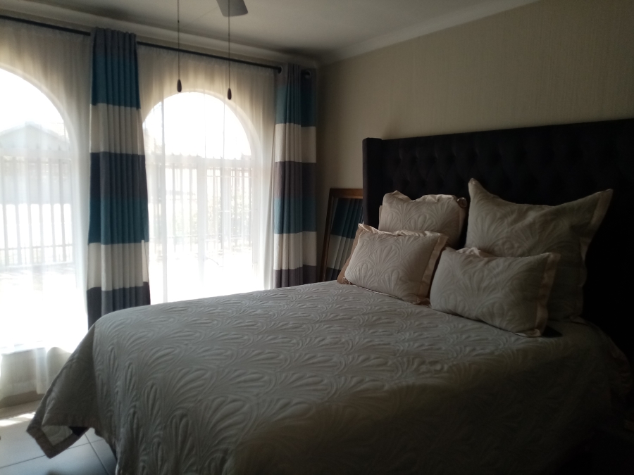 To Let 2 Bedroom Property for Rent in Leachville Gauteng