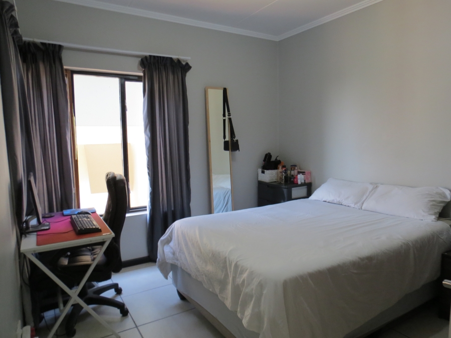 2 Bedroom Property for Sale in Greenstone Hill Gauteng