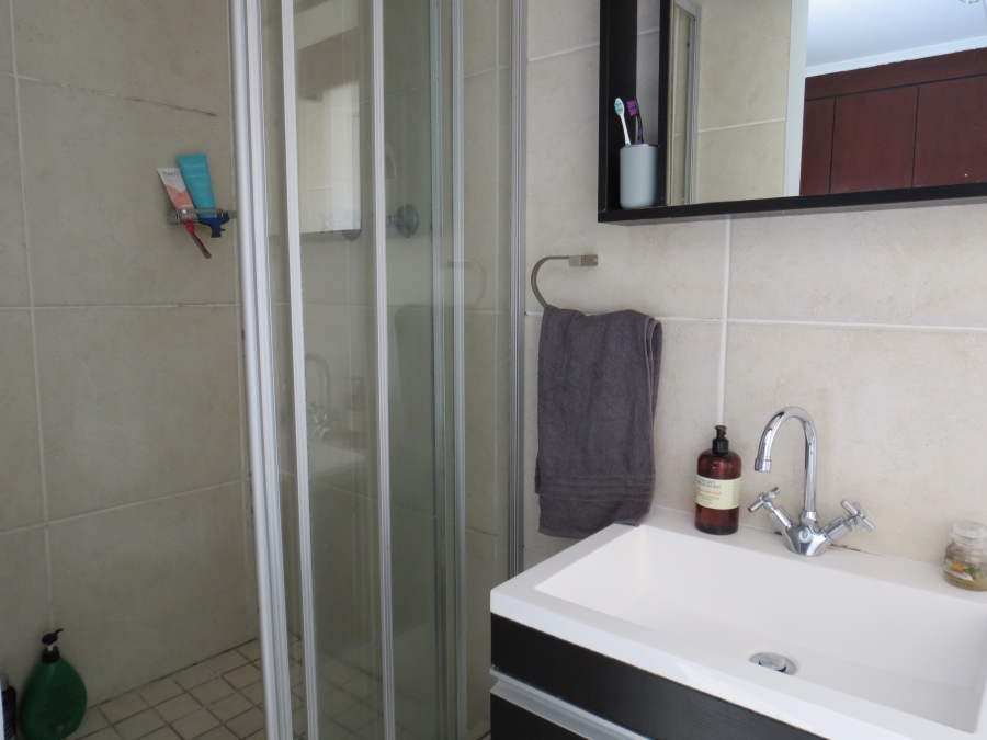 2 Bedroom Property for Sale in Greenstone Hill Gauteng