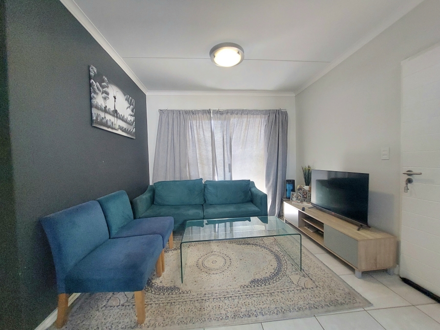 2 Bedroom Property for Sale in Linbro Park Gauteng