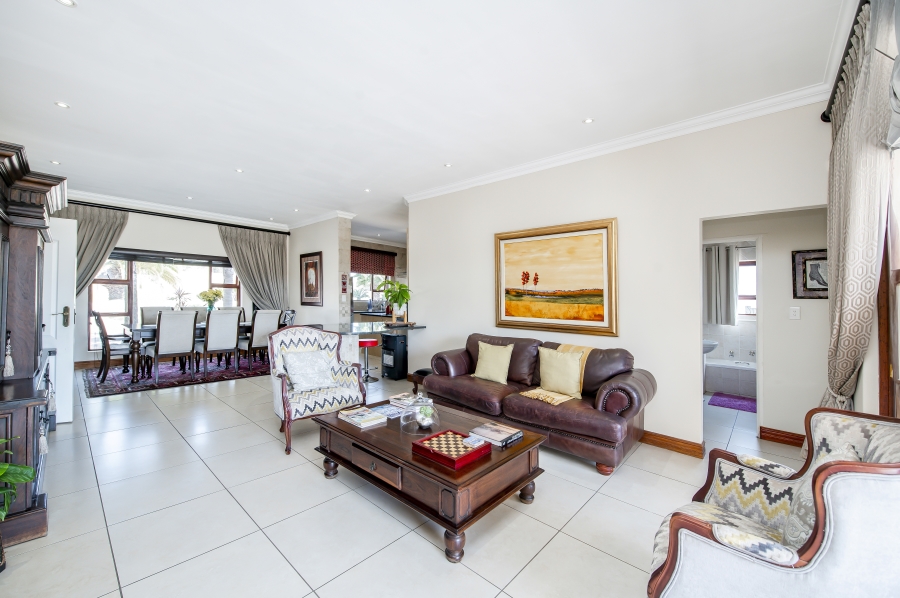 4 Bedroom Property for Sale in Knopjeslaagte AH Gauteng