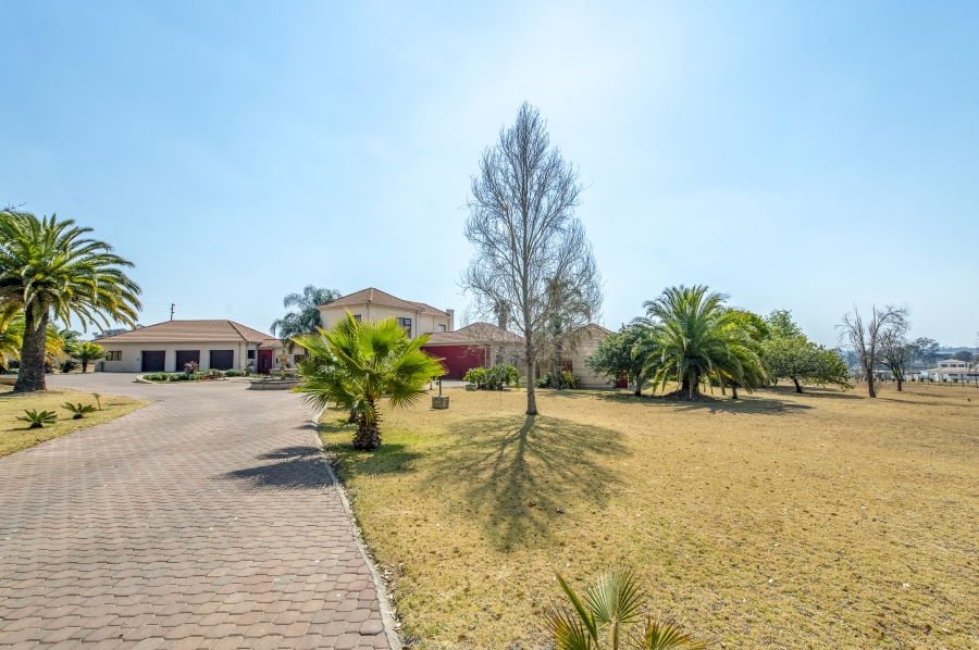 4 Bedroom Property for Sale in Knopjeslaagte AH Gauteng