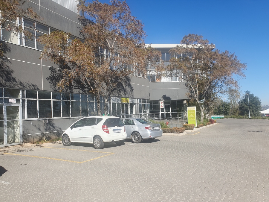 To Let commercial Property for Rent in Longmeadow Gauteng