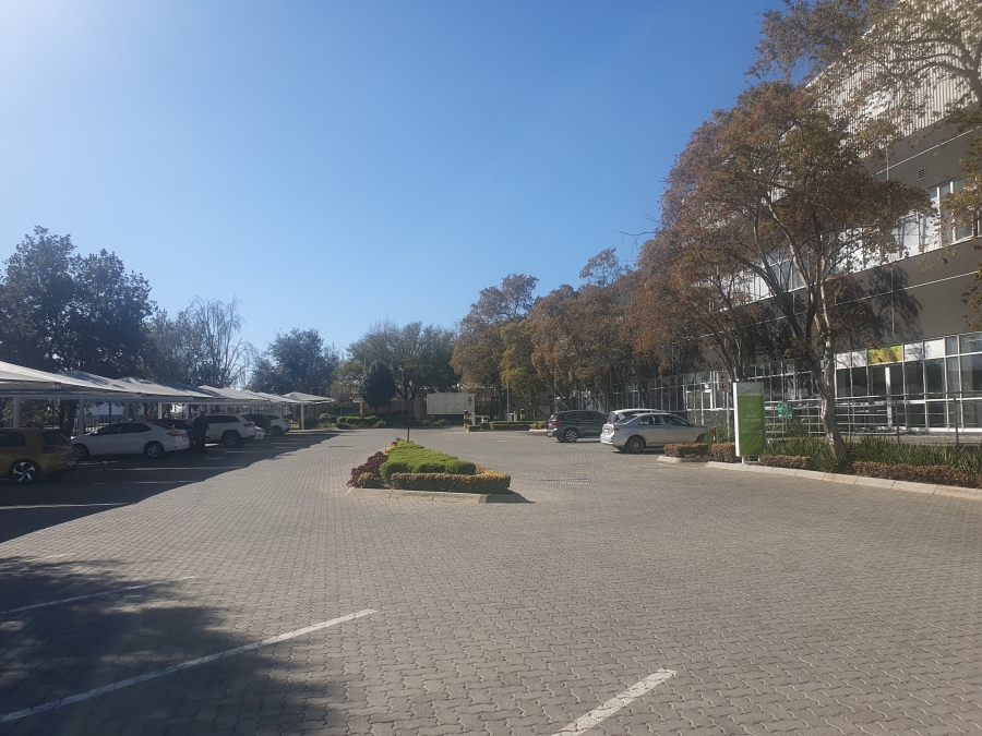 To Let commercial Property for Rent in Longmeadow Gauteng