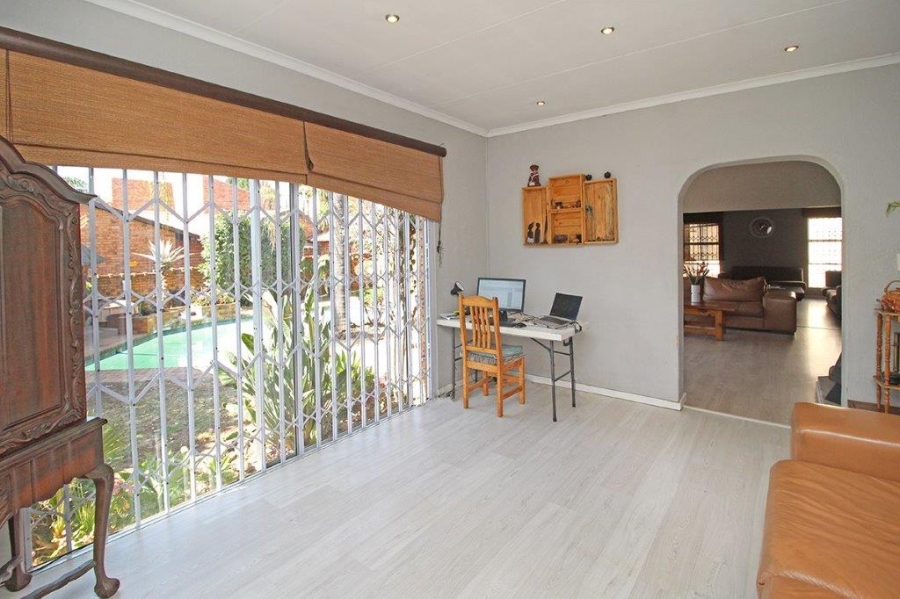 3 Bedroom Property for Sale in Dowerglen Ext 3 Gauteng