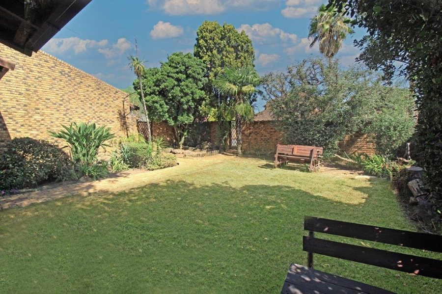 3 Bedroom Property for Sale in Dowerglen Ext 3 Gauteng