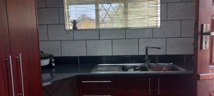 3 Bedroom Property for Sale in Selcourt Gauteng