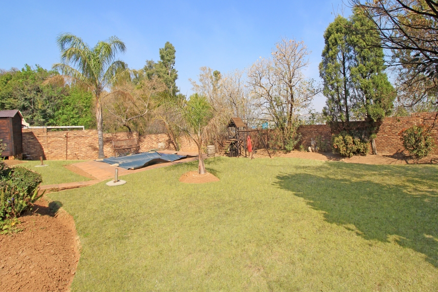 3 Bedroom Property for Sale in Vorna Valley Gauteng