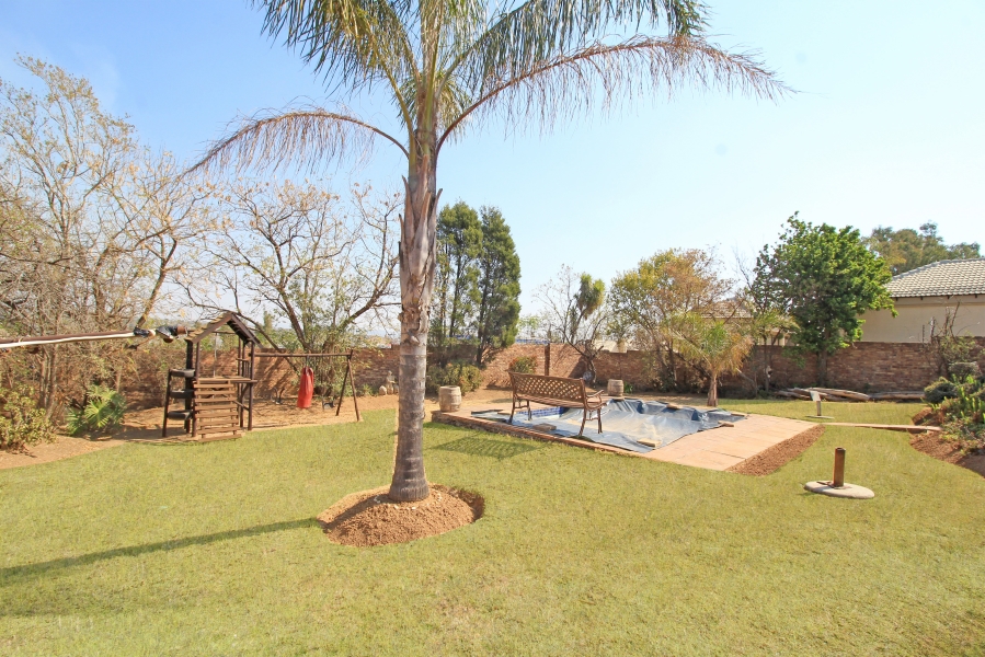 3 Bedroom Property for Sale in Vorna Valley Gauteng