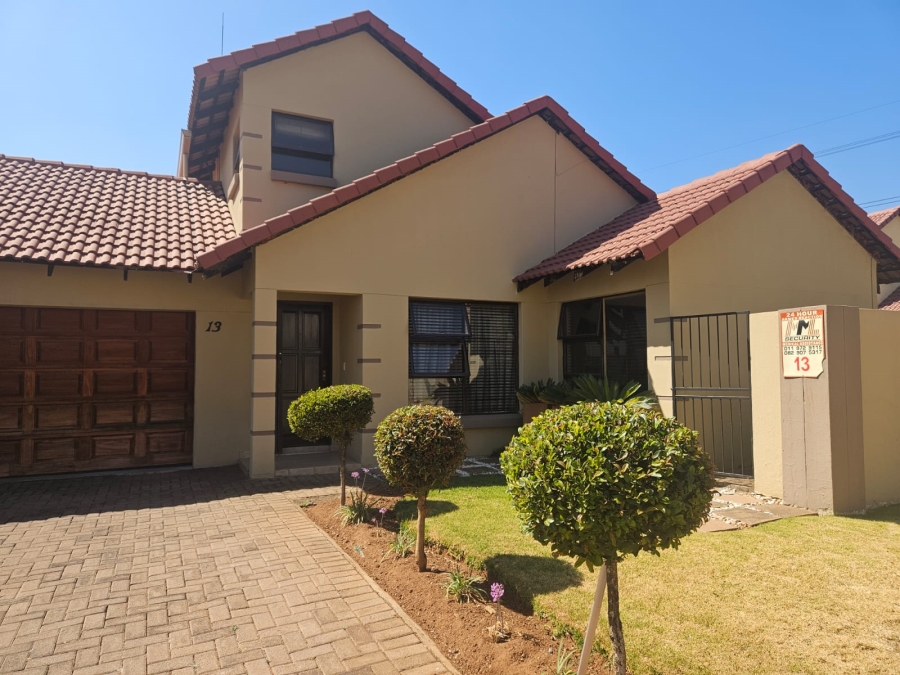 4 Bedroom Property for Sale in Terenure Gauteng