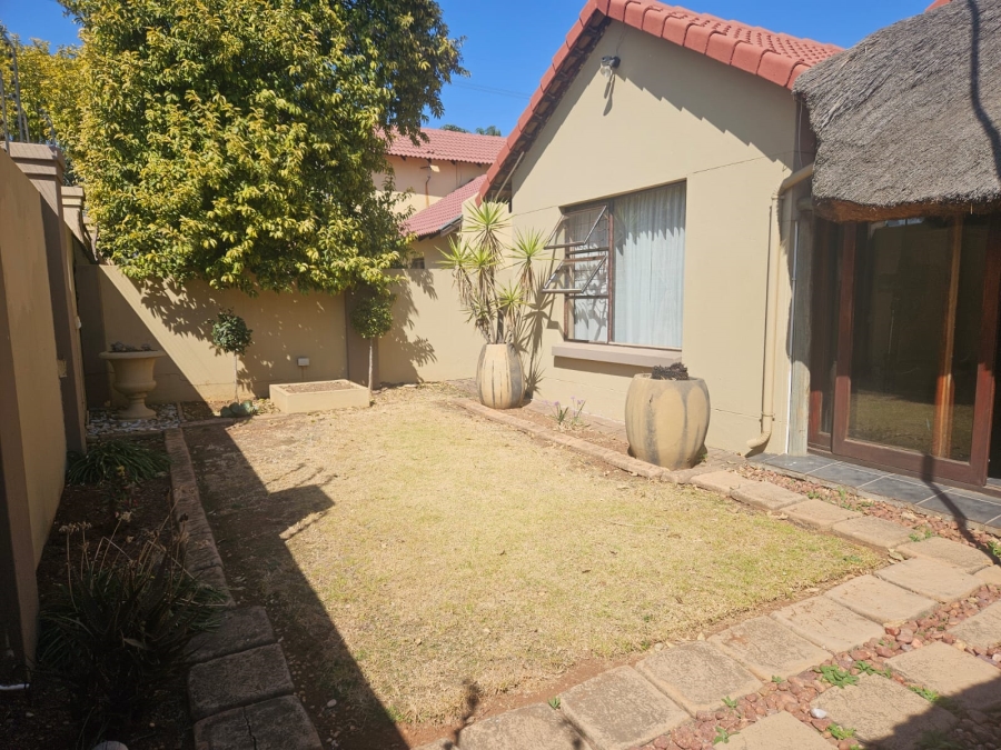 4 Bedroom Property for Sale in Terenure Gauteng