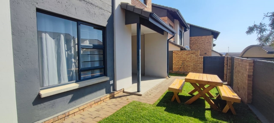 3 Bedroom Property for Sale in Amberfield Gauteng