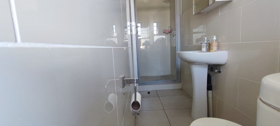 3 Bedroom Property for Sale in Amberfield Gauteng