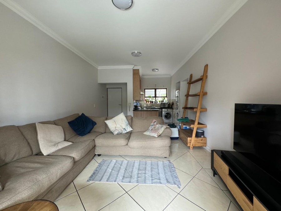 To Let 2 Bedroom Property for Rent in Craighall Gauteng