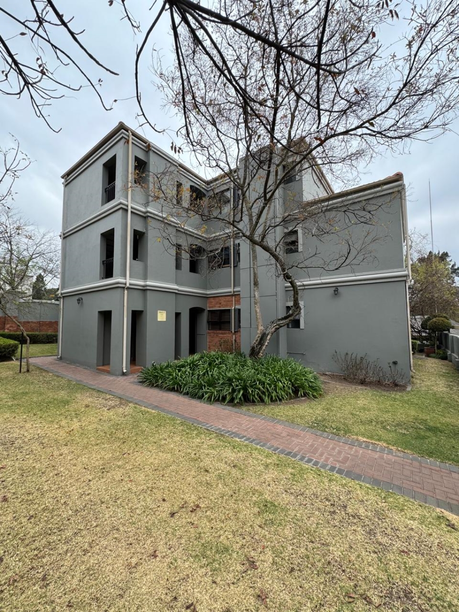 To Let 2 Bedroom Property for Rent in Craighall Gauteng