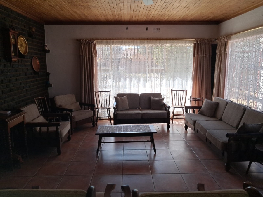 4 Bedroom Property for Sale in Golf Park Gauteng