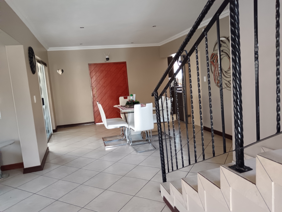 To Let 4 Bedroom Property for Rent in Kameeldrift East Gauteng