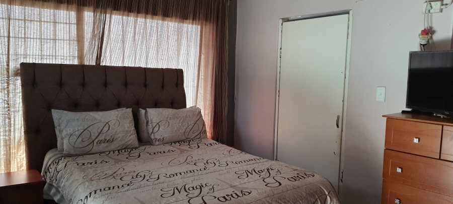 4 Bedroom Property for Sale in Illiondale Gauteng